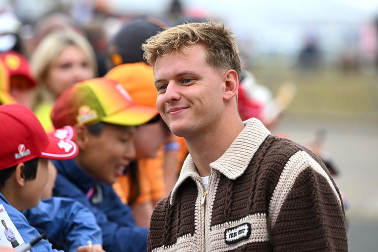 'Zoon van Michael Schumacher kan terugkeren in Formule 1, flinke concurrentie van topcoureurs'