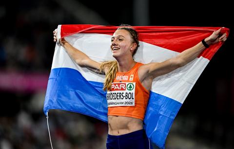 Femke Broeders-Bol loopt Nederlands atletiekicoon uit de boeken met unieke gouden plak op EK