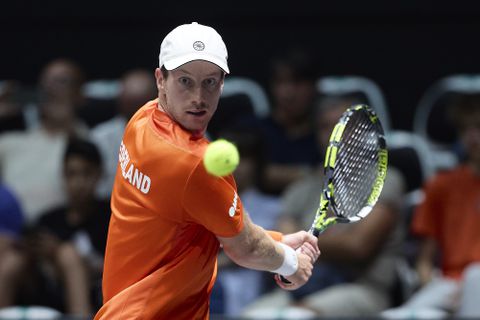 Botic van de Zandschulp haalt fors uit na sensationele Davis Cup-zege: 'Dit is een ramp'