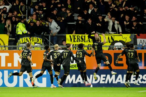 Vitesse pakt eerste punt in Keuken Kampioen Divisie, maar Arnhems feest ook verpest door staking