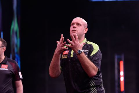 Geplaagde Michael van Gerwen neemt na roerige week opnieuw ingrijpend besluit