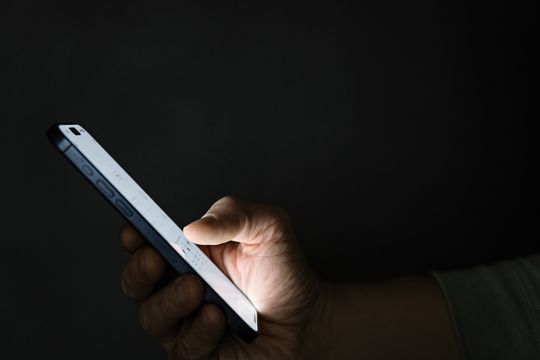 Nederlandse ex-profvoetballer veroordeeld voor seksueel contact met minderjarig meisje: 'Roept afschuw op'