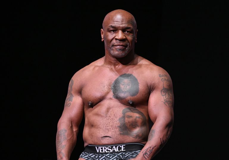 Blunder van Netflix? Intieme delen van Mike Tyson worden live uitgezonden