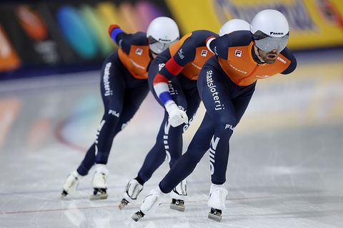 Teleurgestelde topschaatsers na debacle op ploegenachtervolging: 'Dat is gewoon klote'