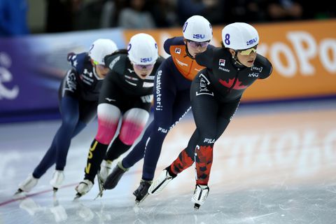 Totale chaos bij mass start in Salt Lake City: 'Een blamage voor het schaatsen'