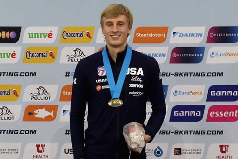 Schaatslegende ziet in Jordan Stolz nieuwe versie van zichzelf: 'Dit is bijna angstaanjagend'