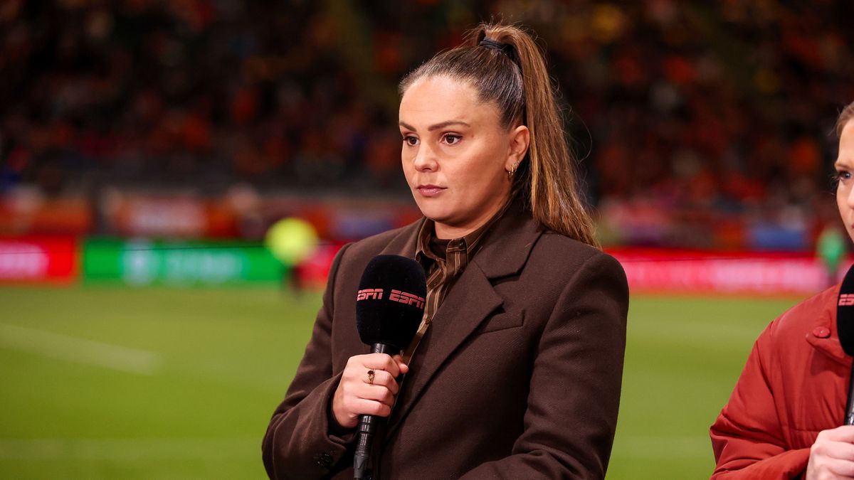 Zwangere Lieke Martens verklapt geslacht van baby: 'Ben zo benieuwd!'