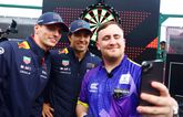 Luke Littler met Max Verstappen en Sergio Perez ©Getty Images
