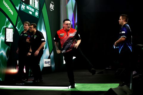 WK darts is eerste Nederlander kwijt: Niels Zonneveld laat onbekende speler glippen