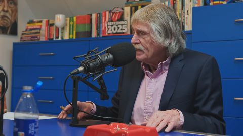 Johan Derksen walgt van besluit Vandaag Inside: 'Nare smaak van in mijn mond'