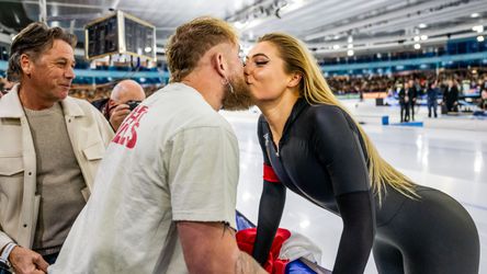 Trotse Jutta Leerdam zet vriend Jake Paul in het zonnetje op speciale dag: 'Hardste werker met liefste hart'