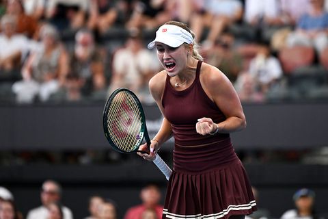 Nederlandse toptennisster lacht om pikante ontmoeting met vriendin van Tallon Griekspoor op Australian Open