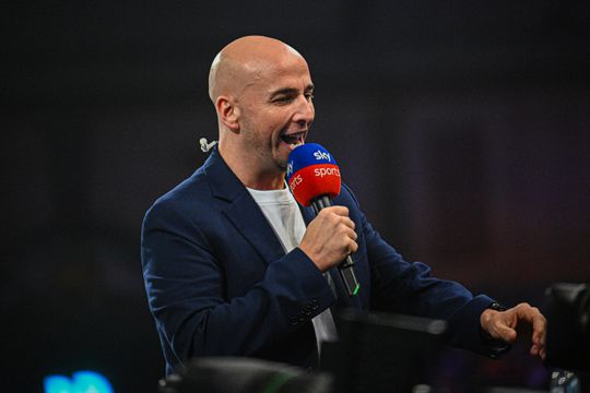 Blunderende nieuwe mastercaller van dartsbond PDC valt niet in de smaak: 'Klinkt alsof hij dronken is'