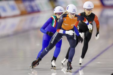 Marijke Groenewoud en Irene Schouten samen naar finale mass start op WK afstanden