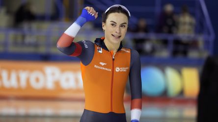 Femke Kok schaatst frustratie van zich af: 'Hier ga ik even goed van genieten'