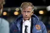 Andries Jonker wilde blijven bij Oranje Leeuwinnen en schrok van hard besluit KNVB