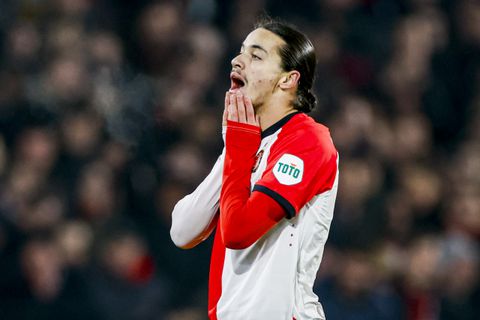 Druk op de ketel in San Siro: AC Milan dreigt kaartenhuis Feyenoord in te laten storten