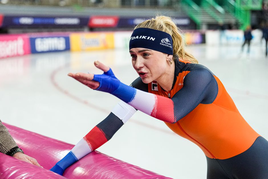Topschaatsster Joy Beune krijgt waarschuwing richting Winterspelen: ‘Dat is ook direct haar valkuil’
