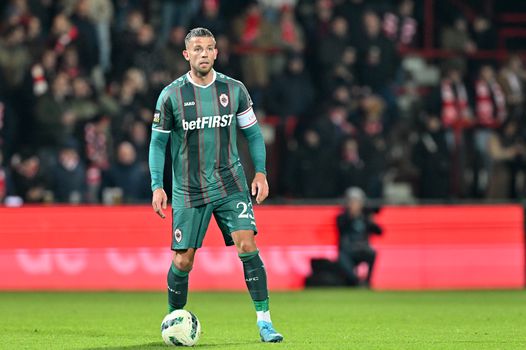 Mogelijk einde carrière voor oud-Ajacied na bovenbeenblessure