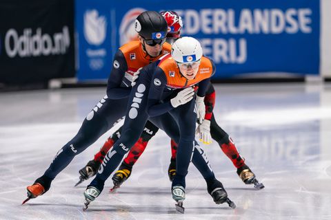 Jens van 't Wout analyseert bekende shorttrackvriendin van zijn broer Melle: 'Zij is compleet anders'