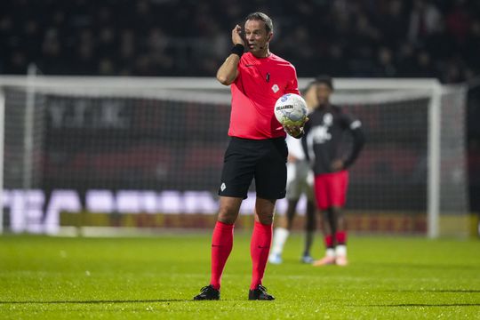 Bas Nijhuis openhartig over 'politiek spelletje' binnen voetballerij: 'Ik ben niet gemaakt voor dat wereldje'