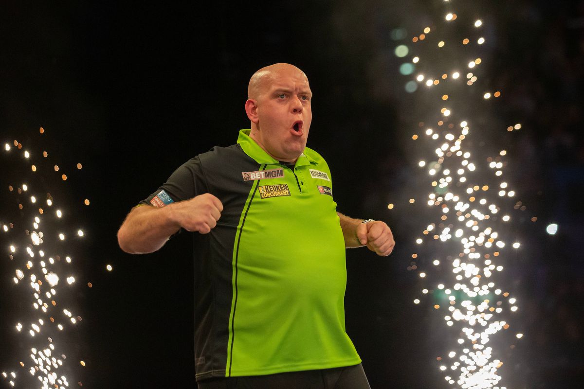 Michael van Gerwen hoopt op kippenvel in Rotterdam en roept fans op: 'Het geluid kan niet hard genoeg zijn'