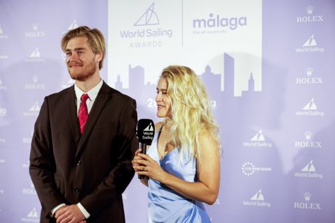 Zeilkoppel zoekt elkaar op tijdens Olympische Spelen: 'Dat is ook weleens lekker'