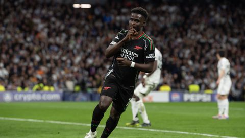 Gek opstootje bij Real Madrid - Arsenal buiten het zicht van de camera: Bukayo Saka opgewacht