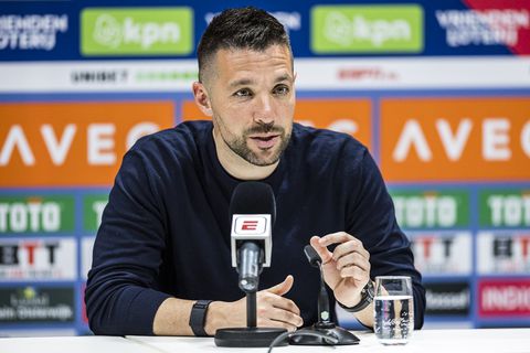 Ajax-trainer Francesco Farioli heeft gouden tip voor Netflix: 'Dat verdient een documentaire'