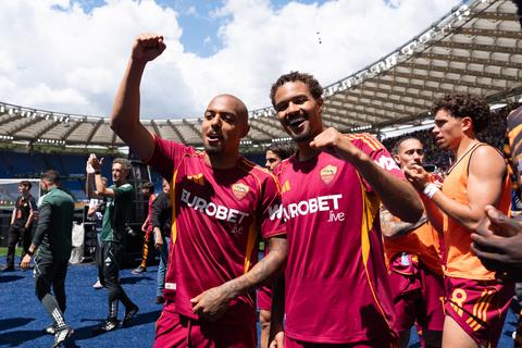 Oranje-international Donyell Malen kan droomperiode in Italië bekronen met ultieme beloning