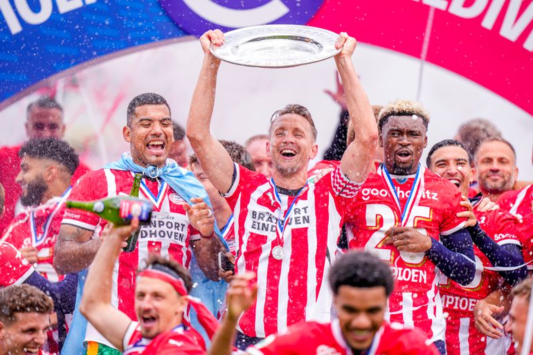 PSV opent Eredivisie met 'kampioensduel', Ajax ontvangt promovendus; ook datum eerste Klassieker bekend