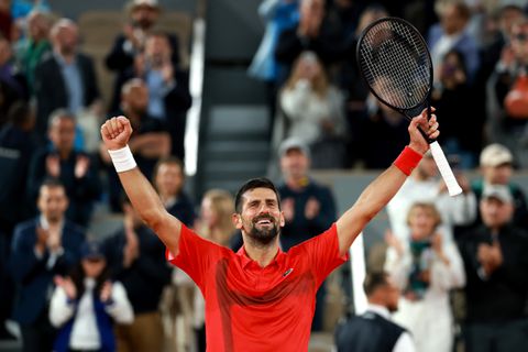 Toptennisser Novak Djokovic krijgt bijval voor opmerkelijke rituelen: ‘Het is natuurlijk heel persoonlijk’