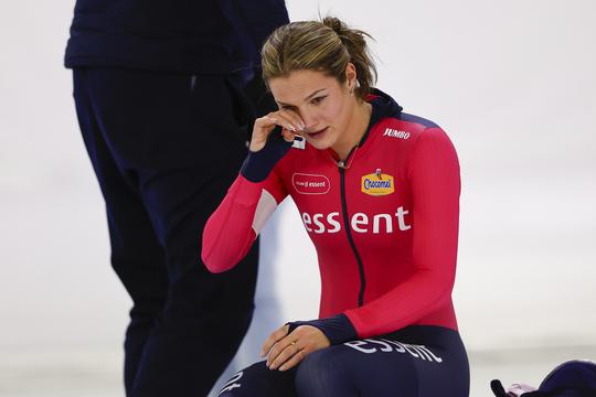 Schaatssensatie Angel Daleman (19) openhartig over enorme tegenslag: 'Ik heb veel geleerd'