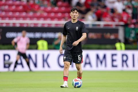 Grote ophef op WK voetbal: politie haalt verdachte drone boven training Zuid-Korea neer