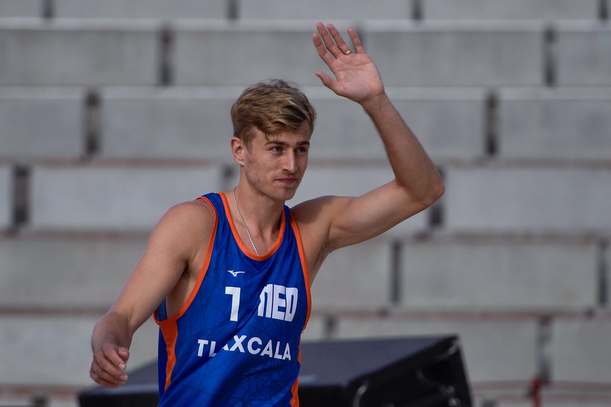 Ingrijpende maatregelen voor beachvolleyballer Steven van de Velde op Spelen na enorme ophef over verkrachtingszaak