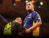Luke Littler is nog altijd niet over deceptie tegen Michael van Gerwen heen: 'Ging niet best'