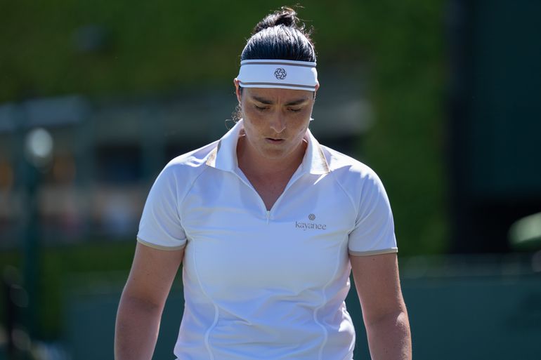 'Ongelukkige' toptennisster neemt ingrijpend besluit na dramatische jaren: 'Ik voel dat het tijd is'
