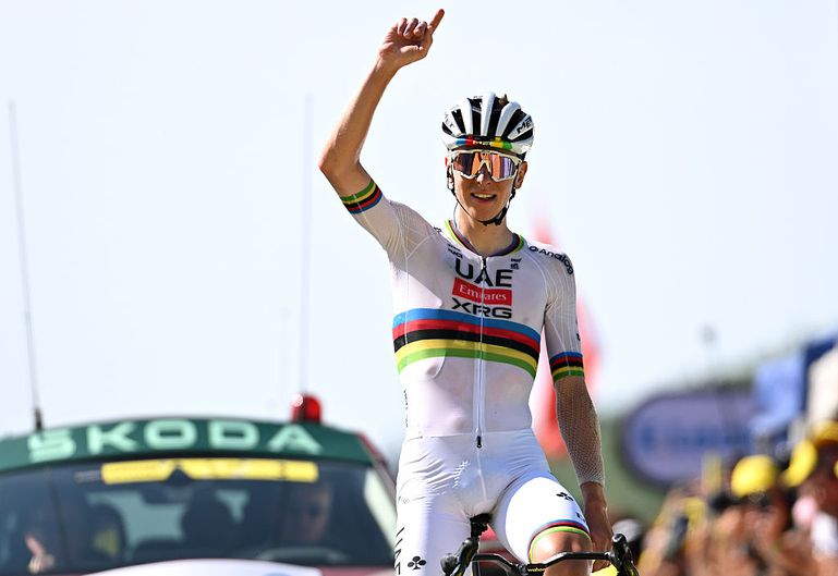 Topfavoriet Tadej Pogacar doet Jonas Vingegaard extra pijn op 'zijn' berg en houdt huis in de Tour de France