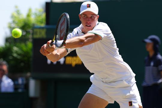 Tennistalent Thijs Boogaard gaat in eigen land onderuit na sensatie op Wimbledon