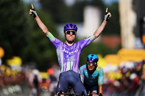 Verrassende winnaar in de Tour de France, Tom Pidcock zorgt voor sensatie in klassement