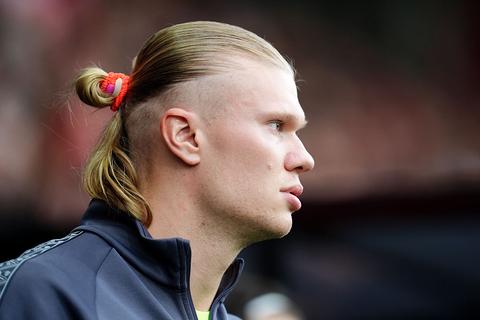 'Zakenman' Erling Haaland profiteert van immense aandacht op WK voetbal: kenmerkende accessoire uitverkocht