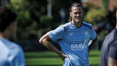 Dit waren de eerste dagen van Oranje-spits Wout Weghorst (33) bij zijn droomclub FC Twente: 'Dat geeft extra lading'