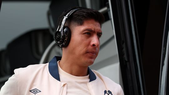 Hans Kraay Jr. weet dat Ajax met speciale truc Edson Alvarez wil binnenhalen: 'Dat is not done'