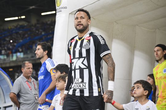 Ex-topvoetballer Neymar krijgt gigantische klap te verduren met Santos
