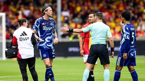 Verdedigende zwakte nekt Ajax: Go Ahead Eagles snoept dure punten af