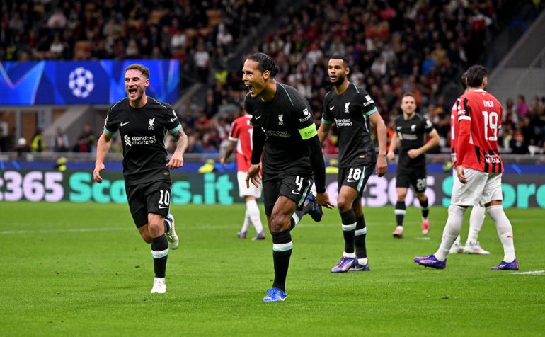 Virgil van Dijk viert bijzonder duel bij Liverpool met doelpunt tegen AC Milan in de Champions League