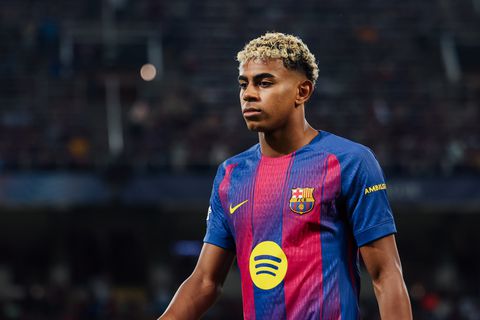 Lamine Yamal stelt fans teleur met drastisch besluit: voetbaltalent vindt nieuwe manier om geld te verdienen