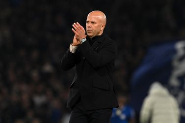 Liverpool-trainer Arne Slot eist reactie van spelers in 'misschien wel de meest bekeken wedstrijd ter wereld'