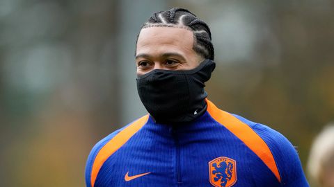 Ex-topspits Wim Kieft bikkelhard over Memphis Depay: 'Ik heb hem nog nooit zo slecht in Oranje gezien'
