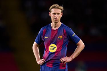 Topvoetballer Frenkie de Jong krijgt forse domper te verwerken bij Barcelona: droommoment gaat in rook op